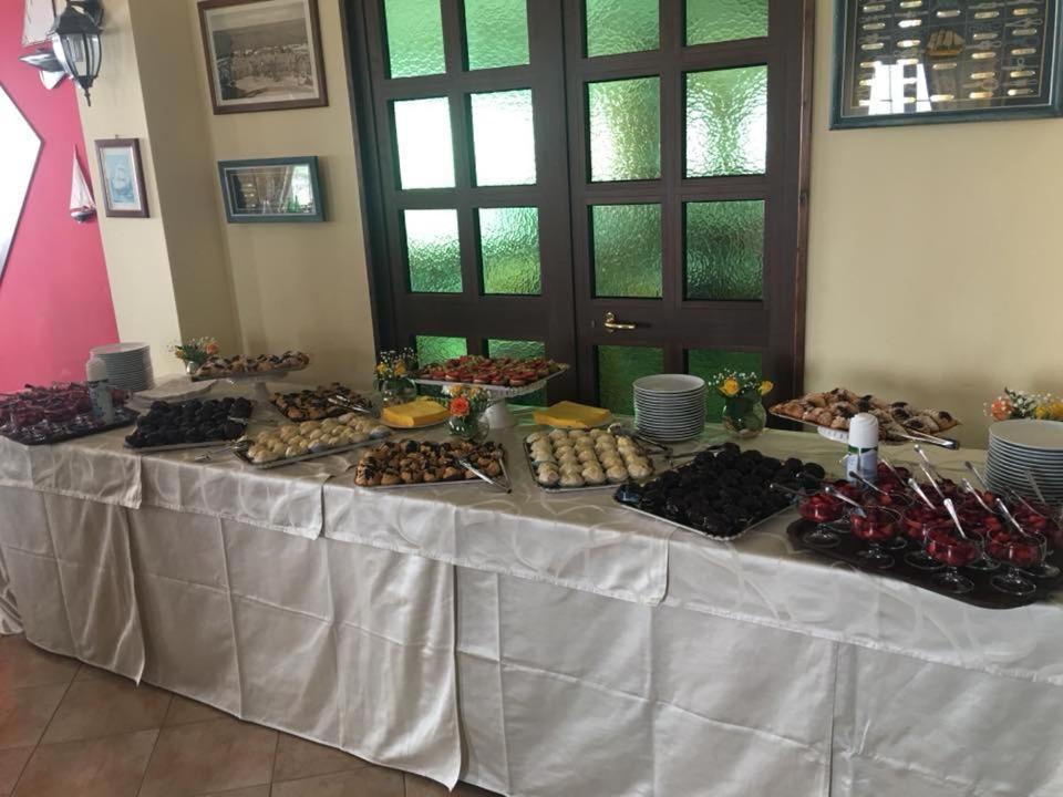 Hotel Il Castello Paola Zewnętrze zdjęcie